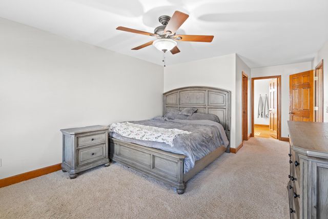 568 Shatz Drive N, Valparaiso, IN 46385