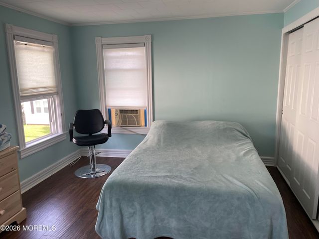 82 Hennessey Street, Long Branch, NJ 07740