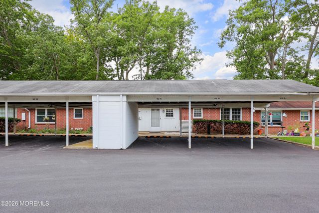 62C Buckingham Drive, Lakewood, NJ 08701