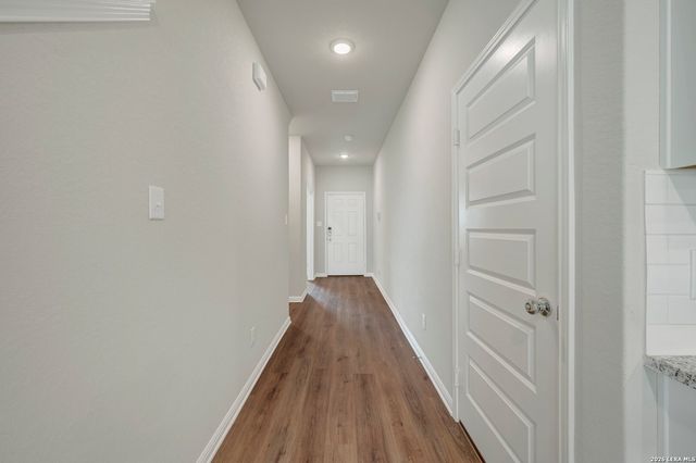 6248 Persimmon Lake, San Antonio, TX 78245