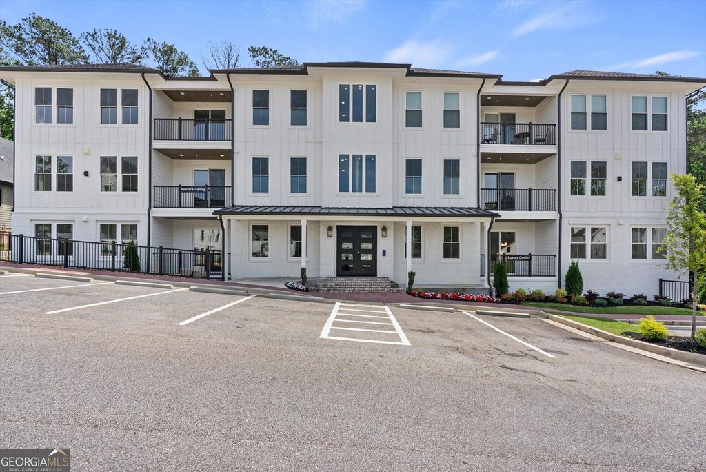 1050 Blair Lane 304, Peachtree City, GA 30269