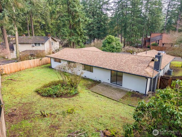 4205 Candlewood Drive SE, Lacey, WA 98503