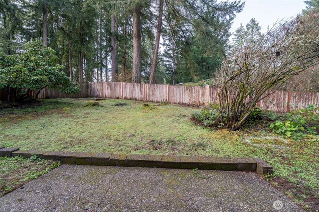 4205 Candlewood Drive SE, Lacey, WA 98503
