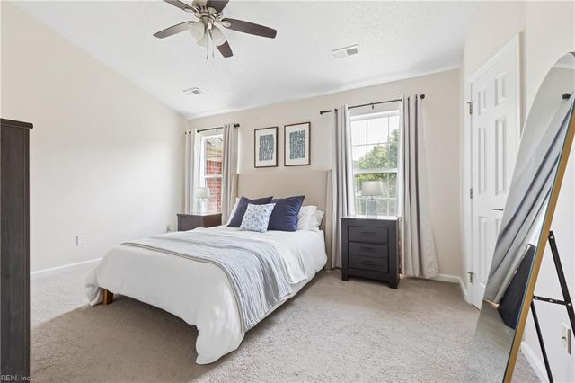 323 Westview DR, Hampton, VA 23666