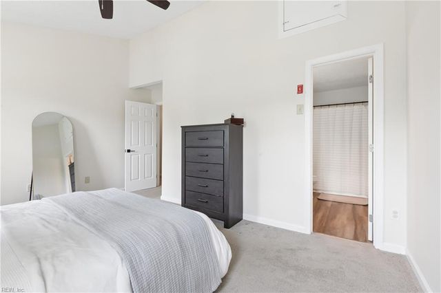 323 Westview DR, Hampton, VA 23666