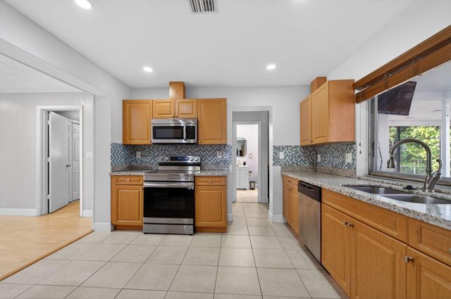 6219 SW 20th Court, Miramar, FL 33023