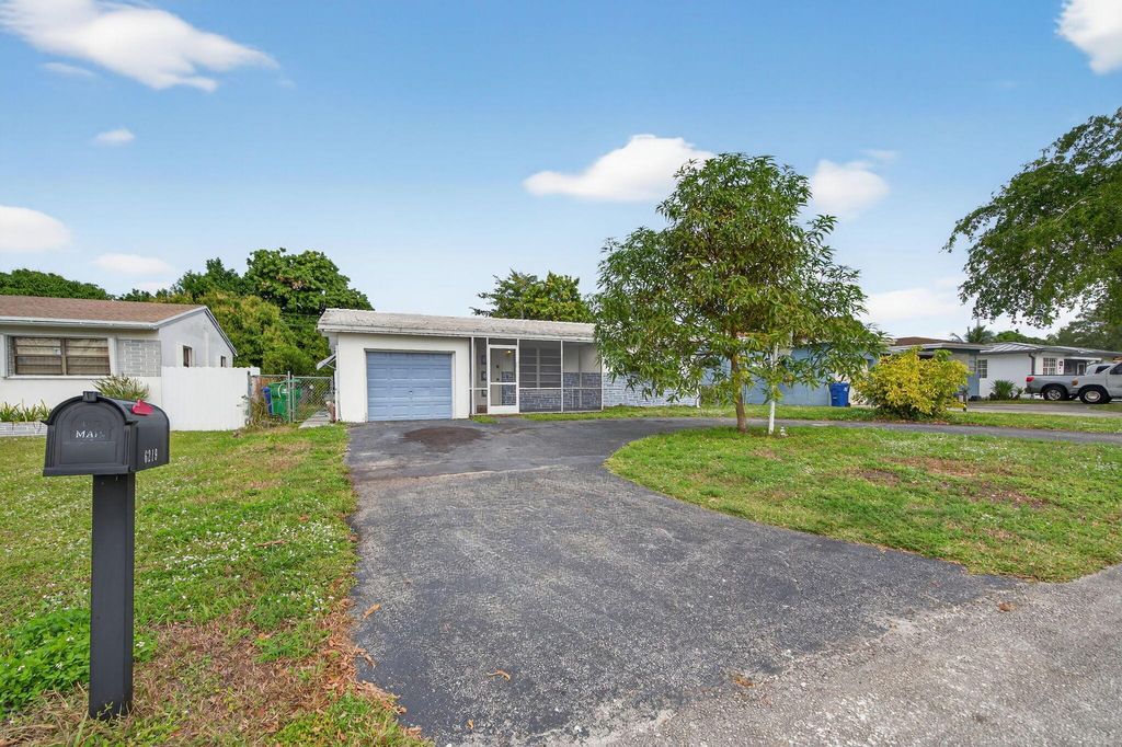 6219 SW 20th Court, Miramar, FL 33023