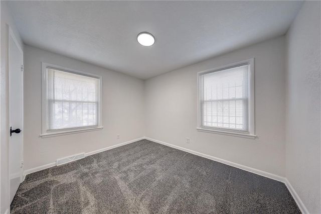 6219 Bellefontaine Avenue, Kansas City, MO 64130