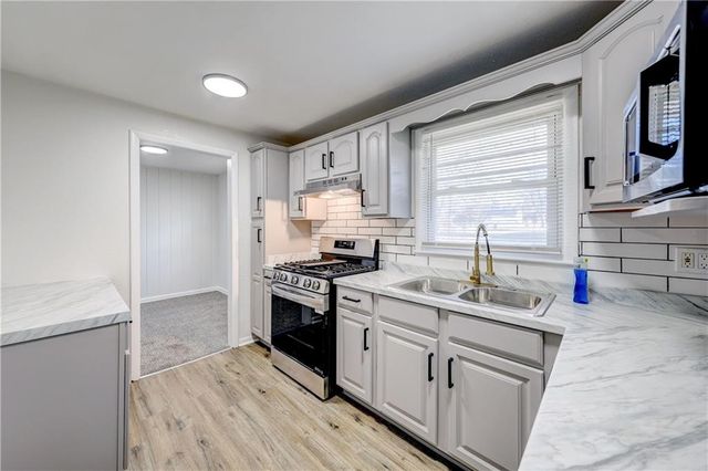 6219 Bellefontaine Avenue, Kansas City, MO 64130