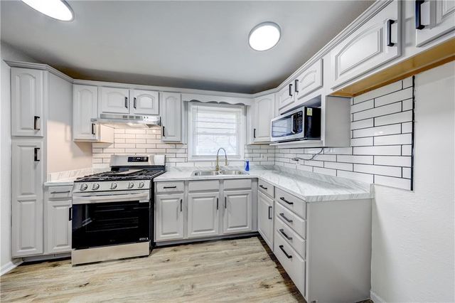 6219 Bellefontaine Avenue, Kansas City, MO 64130