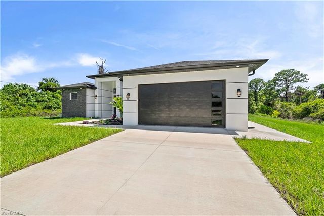 3621 4th ST W, Lehigh Acres, FL 33971