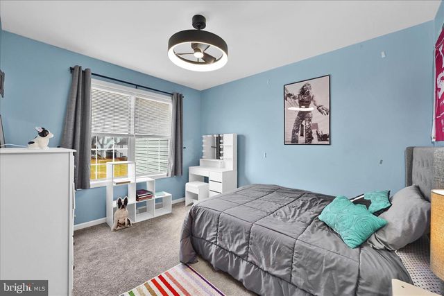 214 WINDING HILL DR, Lancaster, PA 17601