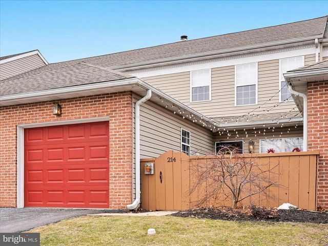 214 WINDING HILL DR, Lancaster, PA 17601