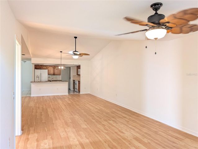 7171 WOOD CREEK DRIVE 5, Sarasota, FL 34231