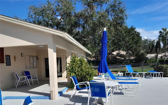 7171 WOOD CREEK DRIVE 5, Sarasota, FL 34231