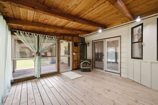 1135 N Patrick Henry St, Derby, KS 67037