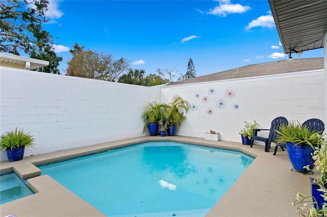 3401 W NORTH B STREET, Tampa, FL 33609
