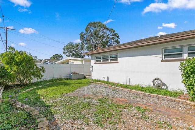 3401 W NORTH B STREET, Tampa, FL 33609