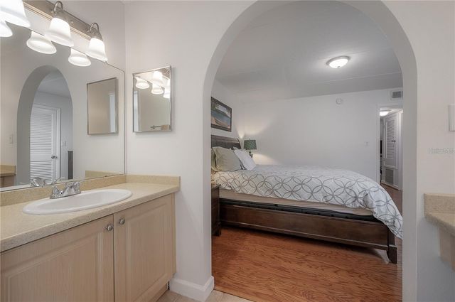 107 S OBRIEN STREET 218, Tampa, FL 33609