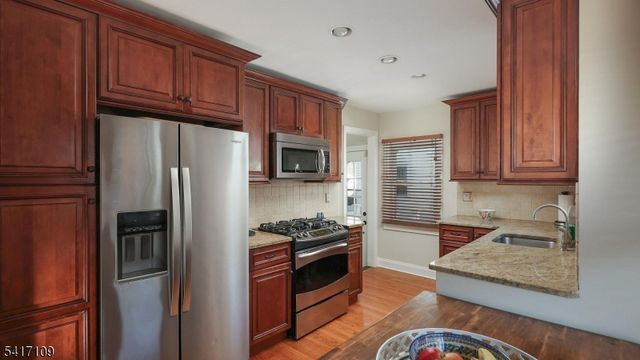 1910 Grandview Ave, Westfield Town, NJ 07090