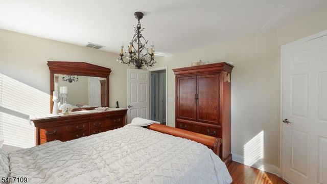 1910 Grandview Ave, Westfield Town, NJ 07090