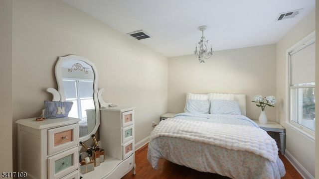 1910 Grandview Ave, Westfield Town, NJ 07090