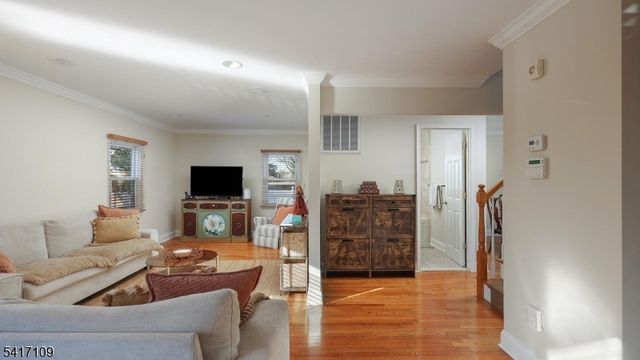 1910 Grandview Ave, Westfield Town, NJ 07090