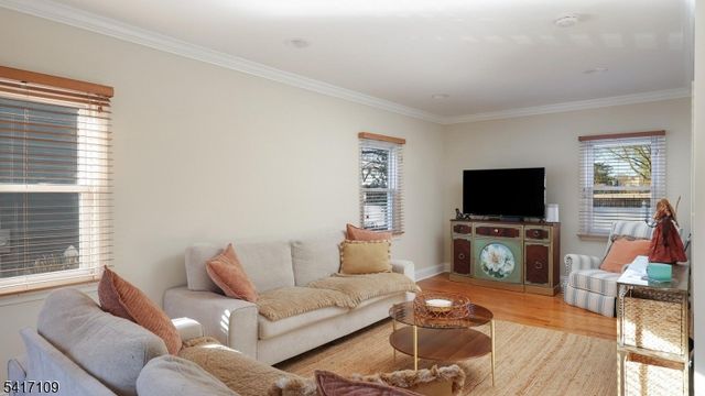 1910 Grandview Ave, Westfield Town, NJ 07090