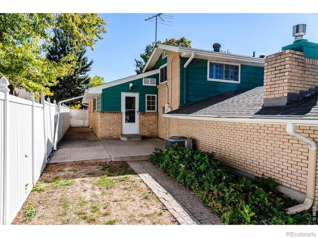6467 Ammons Street, Arvada, CO 80004
