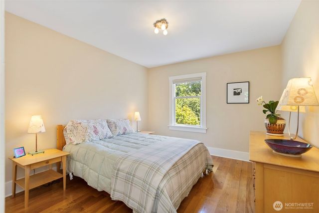 1018 Taft Street, Port Townsend, WA 98368