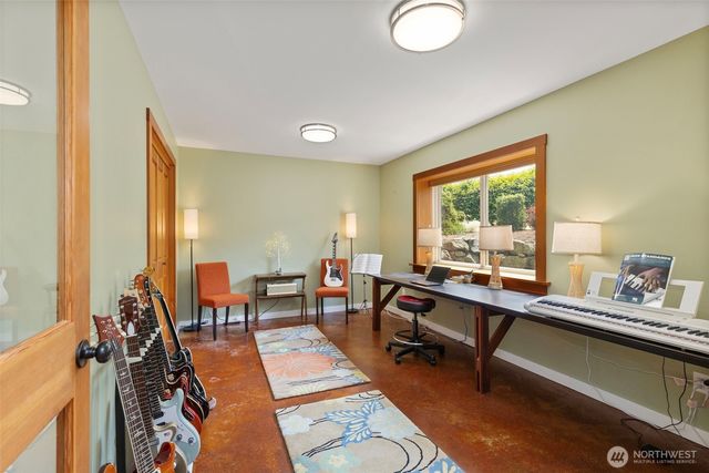 1018 Taft Street, Port Townsend, WA 98368