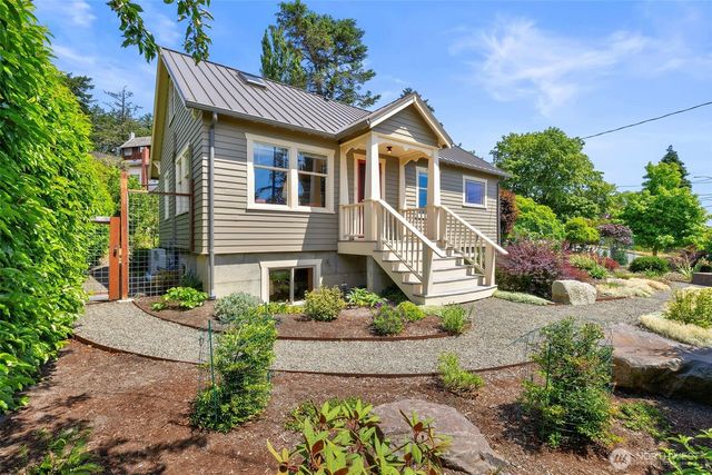 1018 Taft Street, Port Townsend, WA 98368