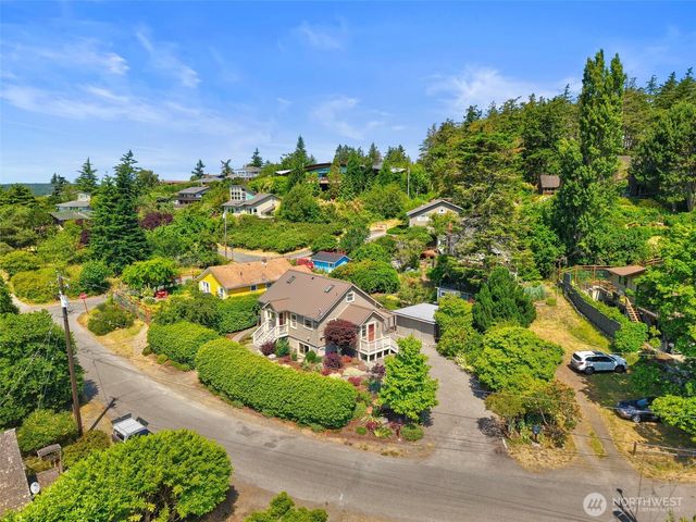 1018 Taft Street, Port Townsend, WA 98368
