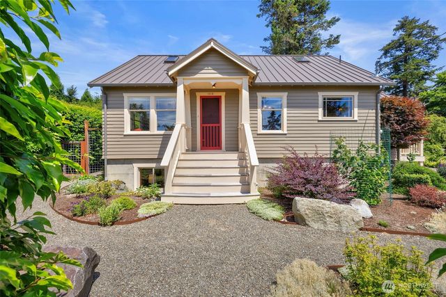 1018 Taft Street, Port Townsend, WA 98368