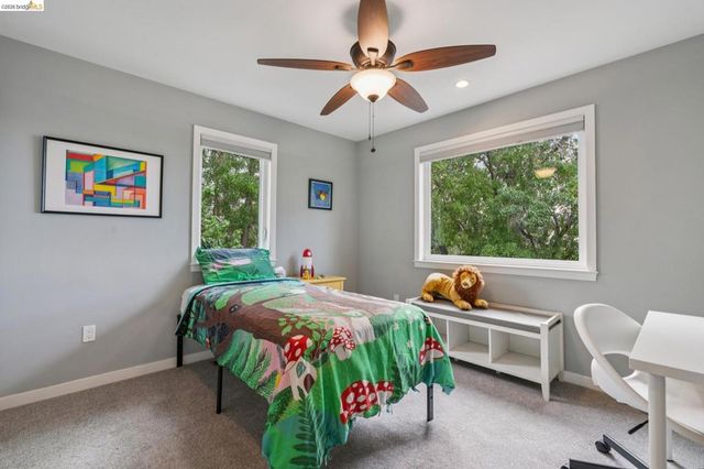 4651 4651 Fair Ave, Oakland, CA 94619