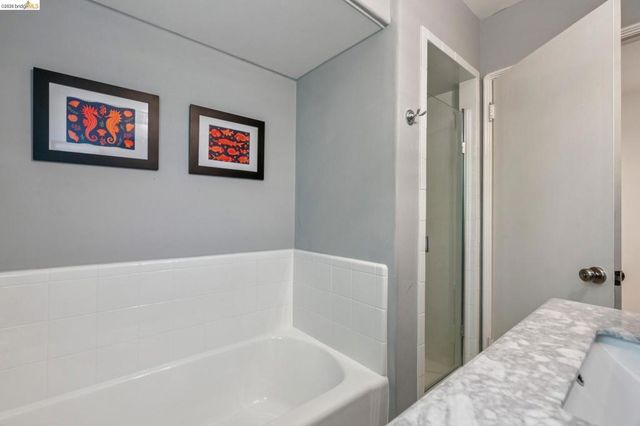 4651 4651 Fair Ave, Oakland, CA 94619