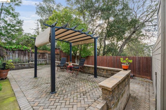 4651 4651 Fair Ave, Oakland, CA 94619