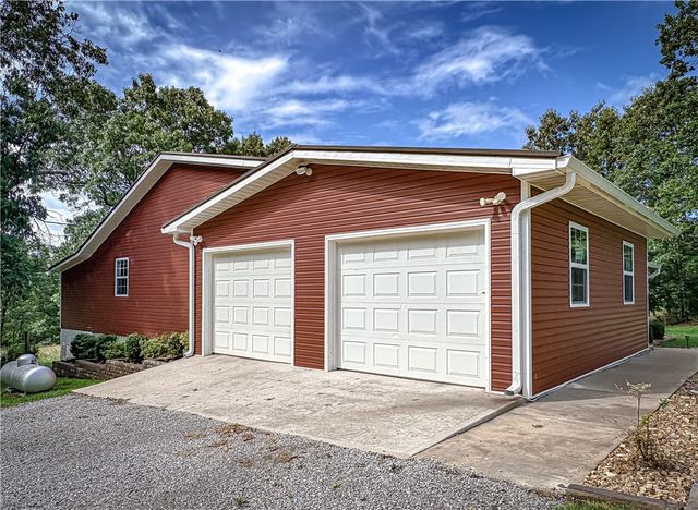 171 Parnell Lane, Flippin, AR 72634