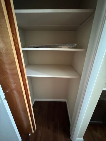 17 E Park Street 1, Mundelein, IL 60060