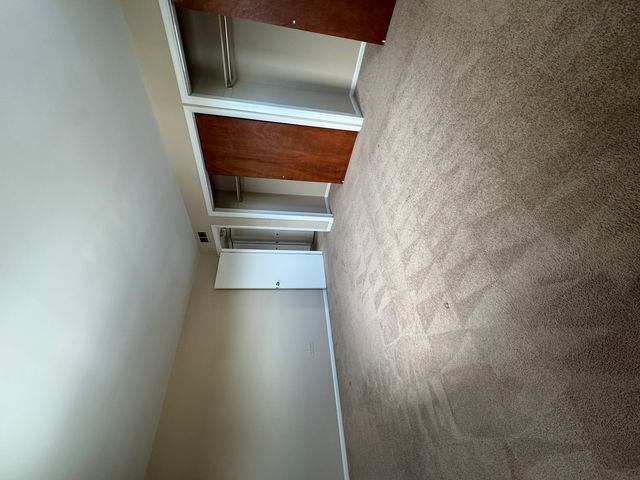 17 E Park Street 1, Mundelein, IL 60060