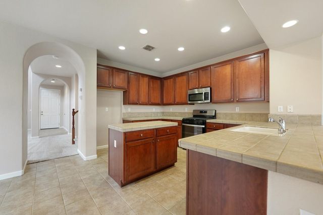 4414 Niobe Cir, Rancho Cordova, CA 95742