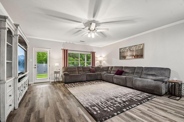 913 Hyde Park DR, Round Rock, TX 78665