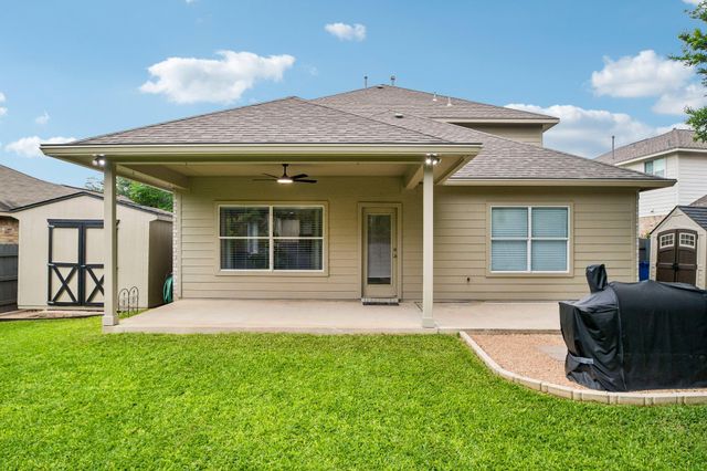 913 Hyde Park DR, Round Rock, TX 78665