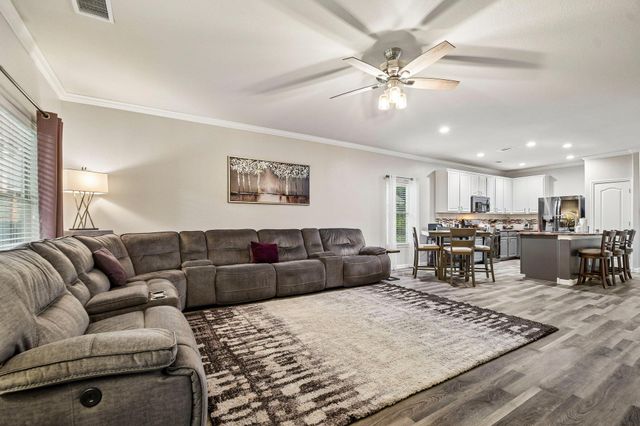 913 Hyde Park DR, Round Rock, TX 78665