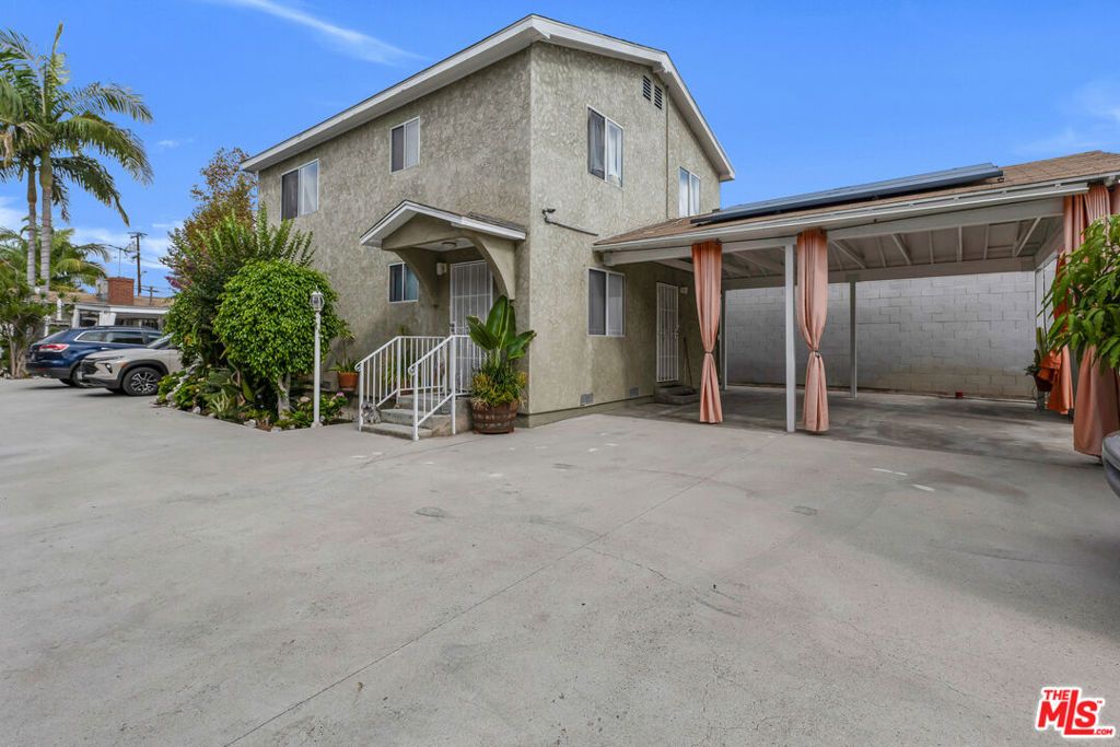10914 S Osage Avenue, Inglewood, CA 90304 — photo 2
