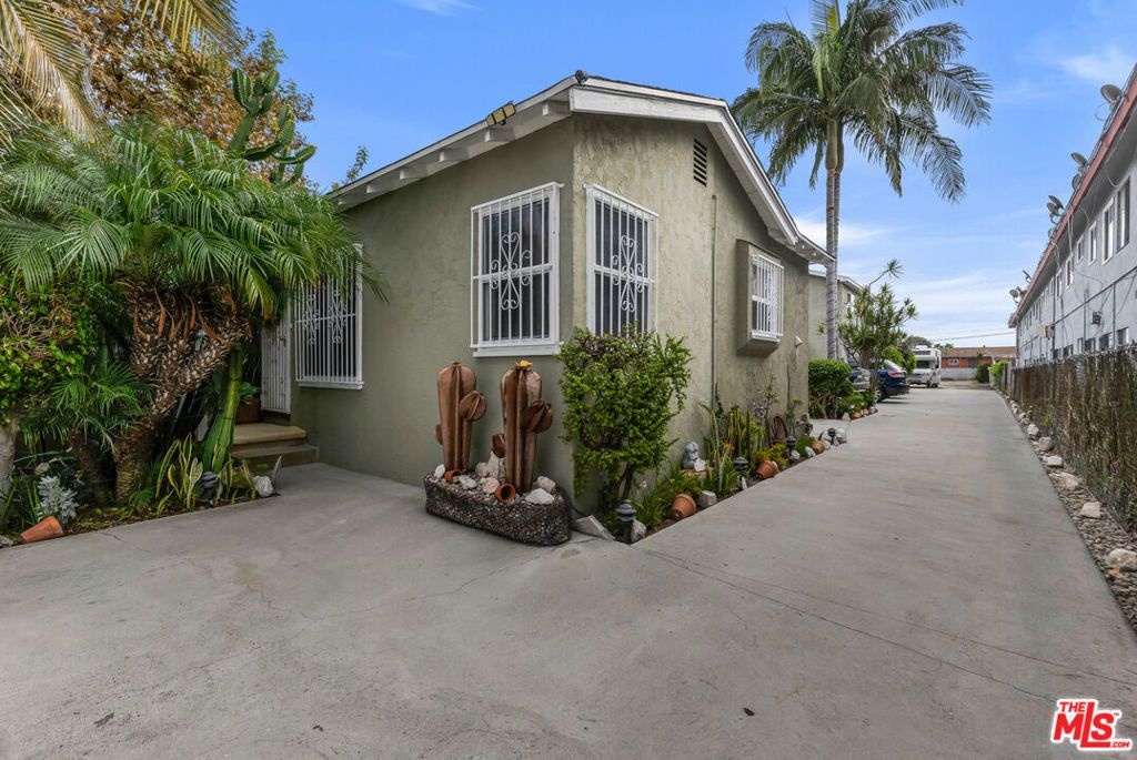 10914 S Osage Avenue, Inglewood, CA 90304 — photo 3