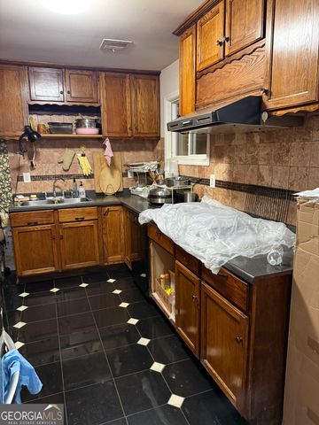3147 Shallowford Road, Atlanta, GA 30341