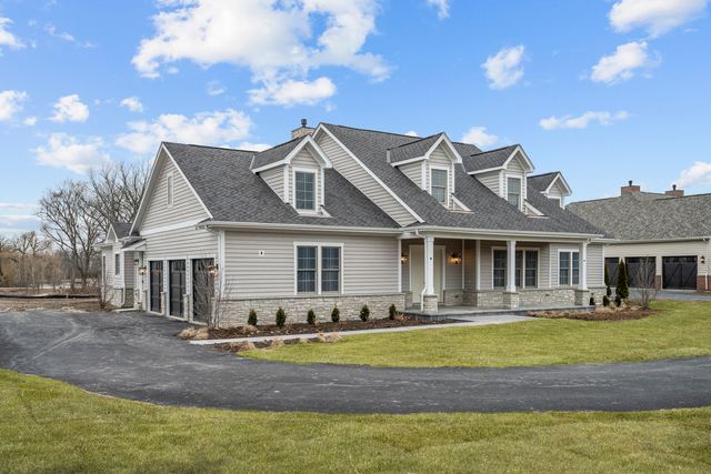 230 Majestic Oak Court, Lake Forest, IL 60045