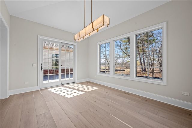 230 Majestic Oak Court, Lake Forest, IL 60045