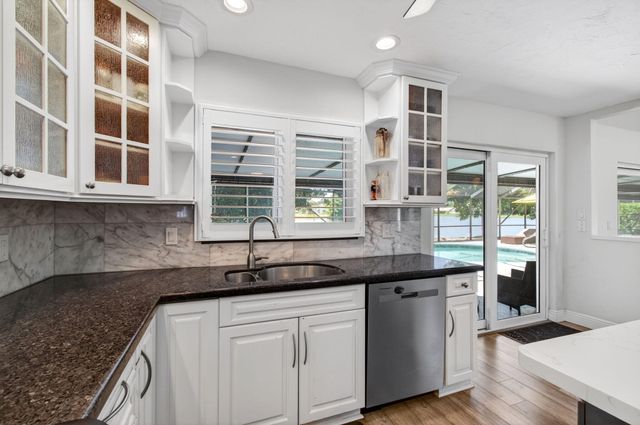 2320 SW 23rd Cranbrook Drive, Boynton Beach, FL 33436